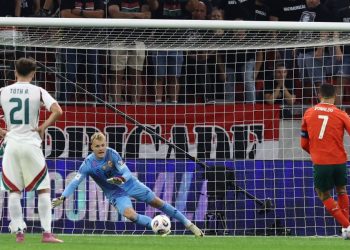 Cancelo nderon Portugalinë, në Budapest Iberikët shijojnë suksesin pas 90 minutave emocionuese