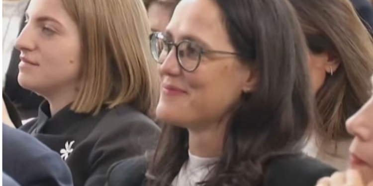 Delina Ibrahimaj në krye të Ministrisë së Ekonomisë dhe Inovacionit