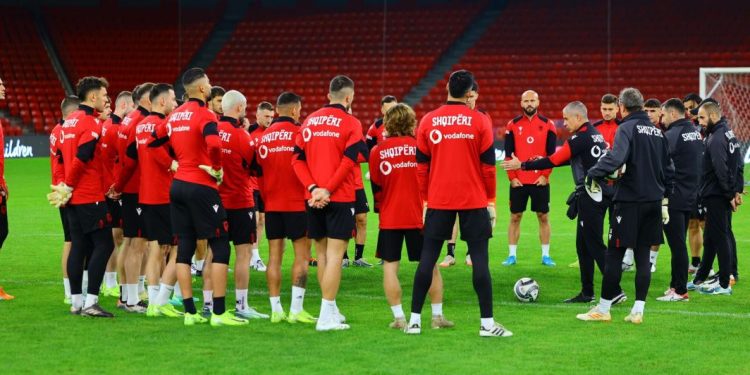 Ndryshime në formacionin kuqezi, titullarët ndaj Gjibraltarit