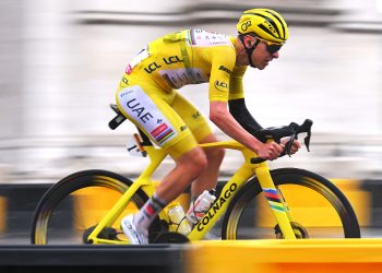 ÇIKLIZËM/ Pogaçar bën bis, kampion bote me 66 kilometër shkëputje