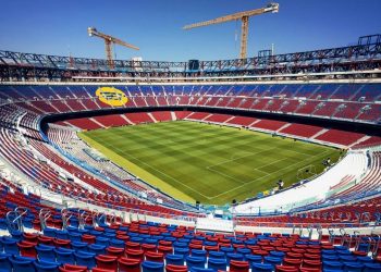 Shtyhet rikthimi në “Camp Nou”, te Barcelona duhet të presin