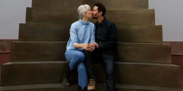 Alexandra Grant: Faleminderit për urimet për martesën tonë me Keanu Reeves… thjesht nuk u martuam