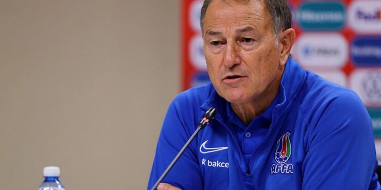 Santos largohet nga Azerbajxhani, projektohet rikthimi i De Biasi-t