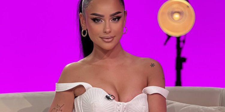 Të sharat në koncertin në Drenicë, Egli Tako: Pjesën tjetër nuk e kam nxjerrë nga goja