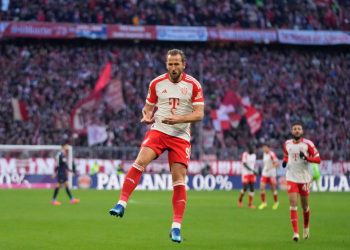 Rekordi i Shearer tundon Kane, “bomberi” mund të rikthehet në Angli?