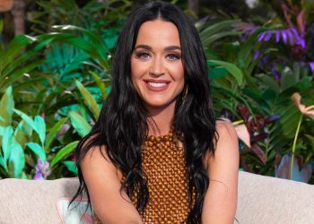 Pas ndarjes me Orlando Bloom, Katy Perry tregon transformimin e saj personal