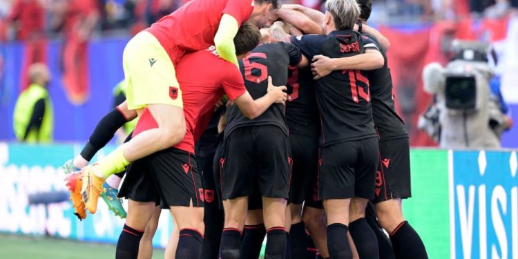 Situata para ndeshjes ndaj Serbisë, probleme fizike për një tjetër lojtar të kombëtares