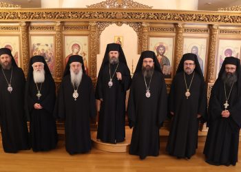 Zgjidhet mitropoliti i ri i Gjirokastrës dhe Korçës