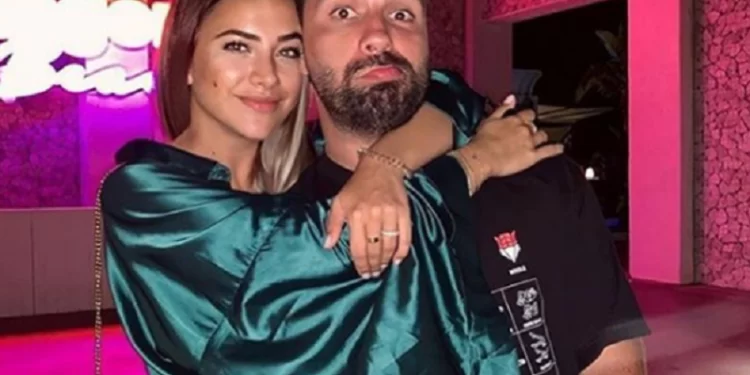 Sara komenton për herë të parë Ledrin dhe Xhensilën