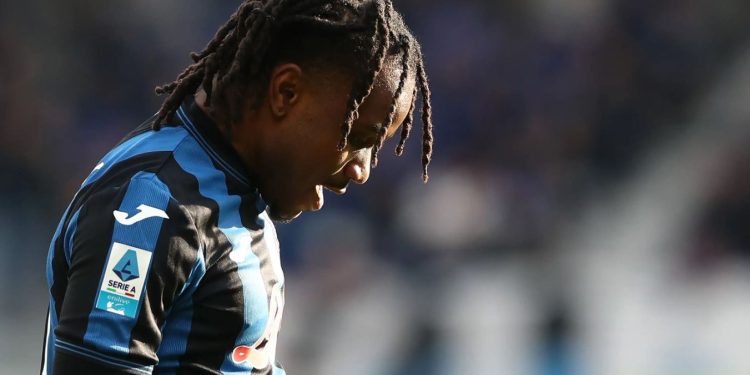 “Varësi” nga Haaland, Man.City tenton Lookman, gati “paketa” 100 mln euro