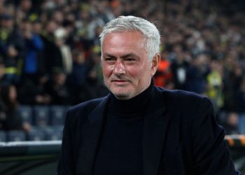 Benfika shkarkon trajnerin, projektohet rikthimi i Jose Mourinho-s