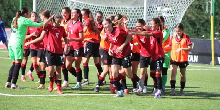 Kombëtarja U-15 për vajza debuton me fitore bindëse ndaj Moldavisë në turneun “UEFA Development”