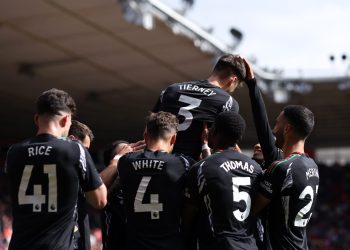 Zyrtare, kontratë deri në vitin 2030, lojtari rinovon me Arsenalin