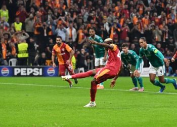VIDEO/ Galatasaray befason Liverpoolin në Stamboll, Inter dhe Bayern kryesojnë në pjesën e parë