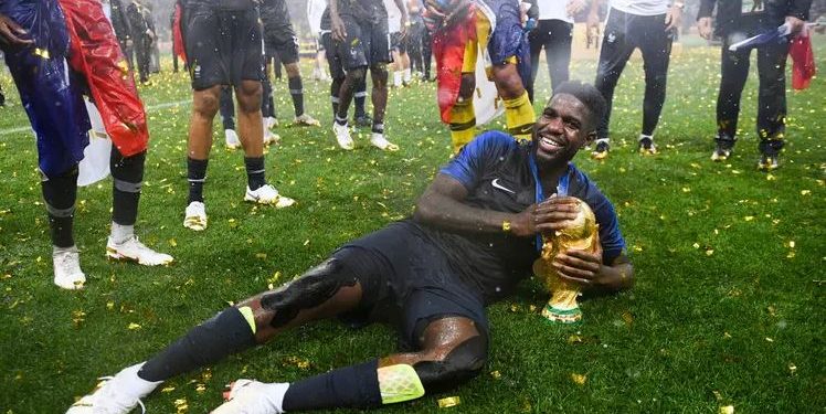 Ish-mbrojtësi i njohur thotë mjaft, largohet nga futbolli i luajtur