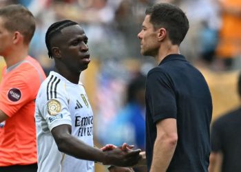 Alonso-Vinicius, tension mes palëve, braziliani reflekton largimin