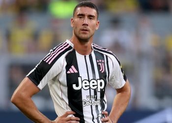 Golat nuk mjaftojnë, Juve i bën dalje Vlahovic, në shitje me “skonto”