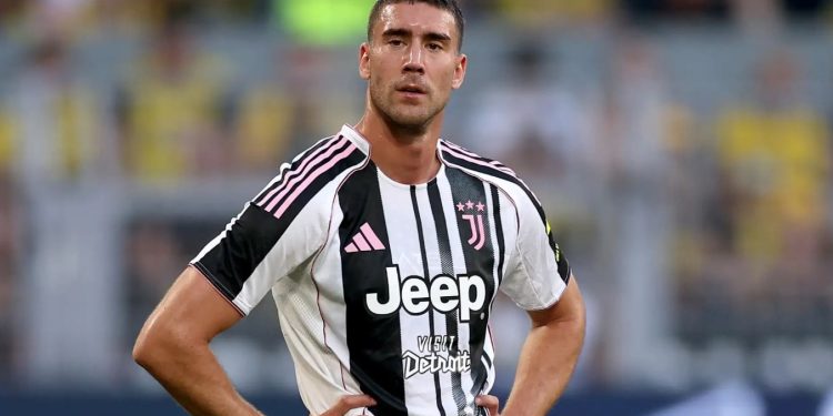 Golat nuk mjaftojnë, Juve i bën dalje Vlahovic, në shitje me “skonto”