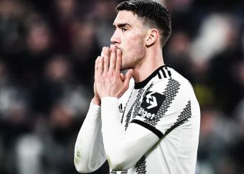 Bayern e ka seriozisht, vendosin kontaktet e para me Vlahovic