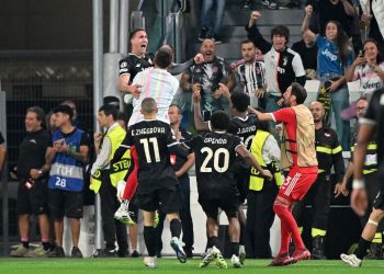 FOTO/ “Gafa dhe magji, një Juve e çmendur”, sfida me Dortmund “pushton” faqet e para