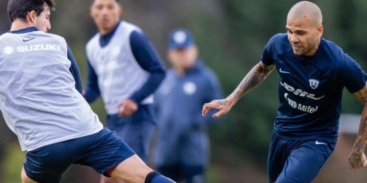 Dani Alves humbet çështjen, detyrohet t’i paguajë miliona dollarë ish-klubit të tij