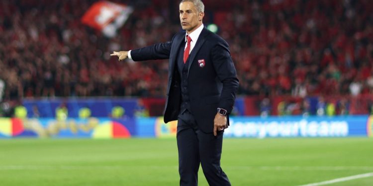 Ismajli ia del, Sylvinho e fton ndaj Serbisë, ka edhe një risi në listë