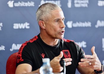 LIVE/ “Ndeshje e rëndësishme, po jo definitive”, Sylvinho para Serbisë: Ja përse nuk grumbullova Gripshin, Mehmetin, Seferin dhe Berishën