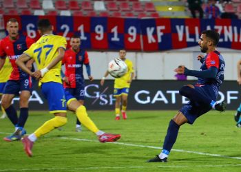 Suksesi i dytë radhazi për Vllazninë, Dinamo “fundos” Flamurtarin