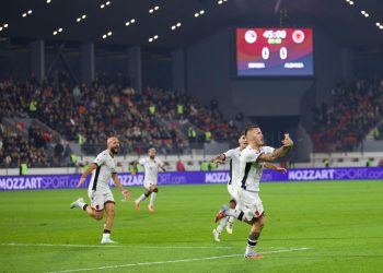 Perla e Manajt “rezervon” fazën “play-off”, tani në “lojë” futet…Anglia