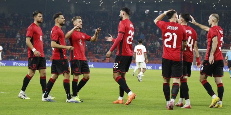 Spektakël kuqezi, nga golat e shkëlqyer te rekordi i Hysajt, Shqipëria është “zjarr” pas Serbisë