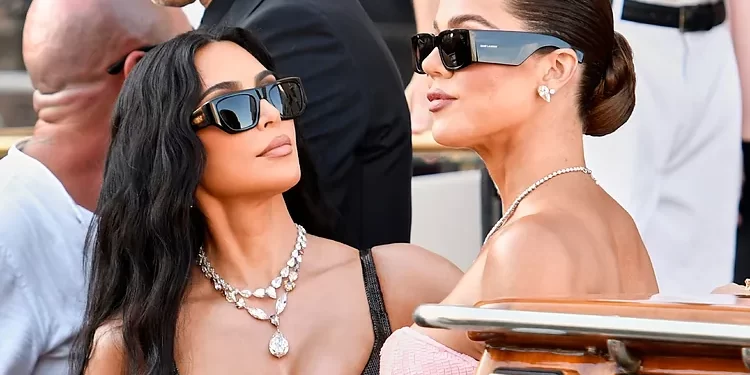 Ditëlindja e 45-të e Kim Kardashian nuk shkoi tamam siç ishte planifikuar, shkak bëhet torta