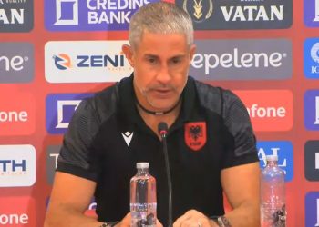 LIVE/ “Ndaj Serbisë nuk ishte ndeshje normale”, Sylvinho: Llogaritë bëhen në nëntor, besoj te ekipi