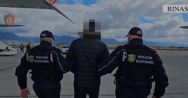 Tentoi të vriste me thikë një person, ekstradohet nga Greqia 39-vjeçari (Emri)