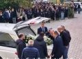 Vdiq në rrethana ende të paqarta, i jepet lamtumira e fundit 19-vjeçarit shqiptar që ndërroi jetë në Itali