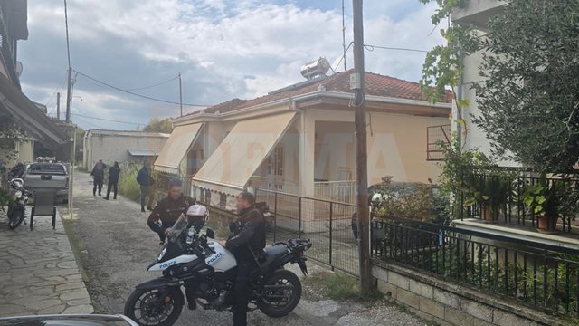 Krim horror në Greqi/ Djali 18-vjeçar mbyt nënën me peshqir: Kishte shumë lidhje jashtëmartesore…