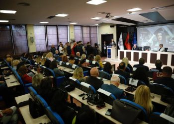 Kumbaro uron nga Shkodra nisjen e vitit të ri akademik: Koha të rishikojmë ligjin e arsimit të lartë