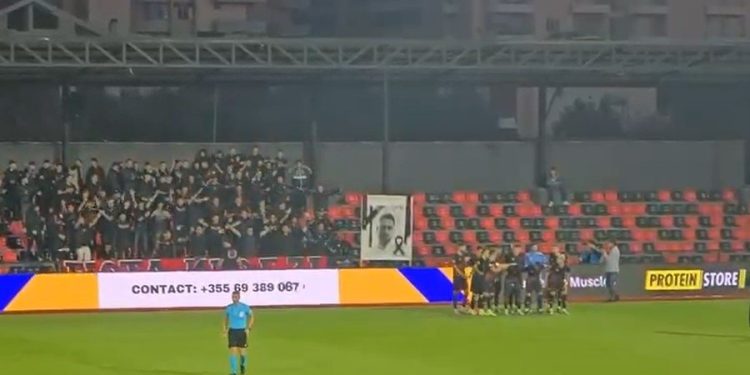 Flamurtari dhe Vllaznia nderojnë Shametajn, homazh 17-vjeçarit që humbi jetën në aksident