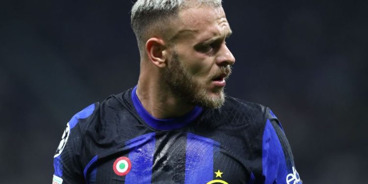 Sirena angleze për Dimarco-n, United dëshiron anësorin e Interit, italiani i shfaq besnikëri përjetë zikaltërve