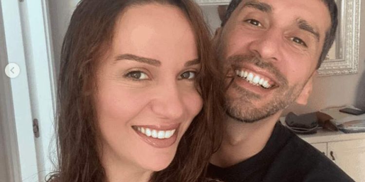 A është në krizë marrëdhënia e Teuta Krasniqit me Adonis Morinën?