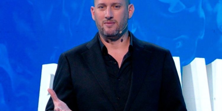 Flor Binaj: Nuk e shoh më Portokallinë, më vjen keq kur e shoh