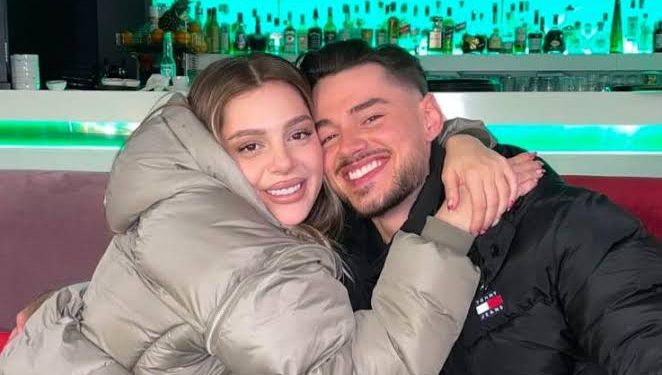 Krizë mes Lelës dhe Leos? Fansat vënë re diçka të pazakontë