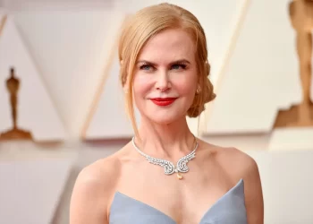 Pas dy dekadash, Nicole Kidman rikthehet si ambasadore e Chanel