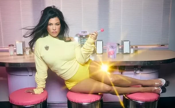 Kourtney Kardashian prezanton “Lemme Purr”, lollipops për shëndetin intim të grave