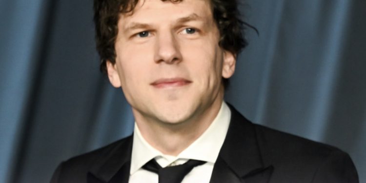 Aktori i njohur dhuron veshkën e tij për një të huaj: Është diçka që nuk duhet menduar dy herë