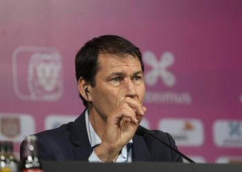 “Na duhej një futbollist me përvojë”, trajneri i Belgjikës rikthen në kombëtare lojtarin