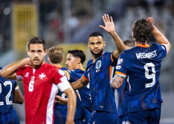 Austria e Holanda me fitore të thella në Kualifikueset e Botërorit, Mali i Zi surprizohet nga Ishujt Faroe