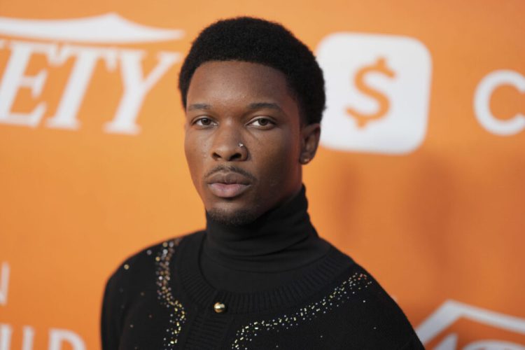 Fqinjët e reperit amerikan D4vd pretendojnë se e kanë parë atë me një vajzë adoleshente që u gjet e vdekur në makinën e tij