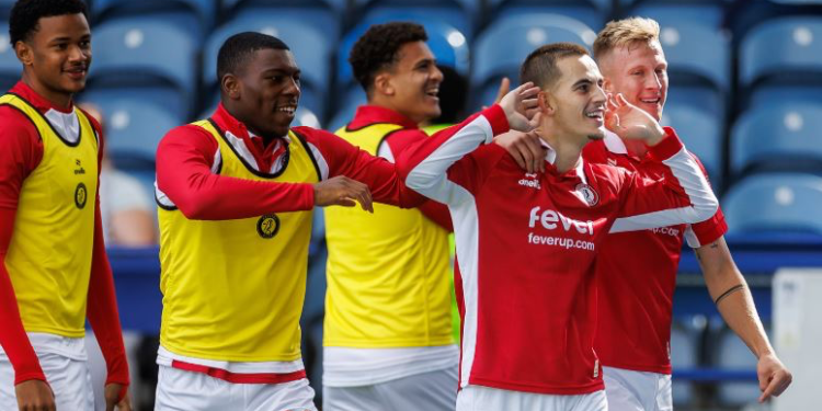 I “harruar” nga Sylvinho, Anis Mehmeti realizon sërish në Championship