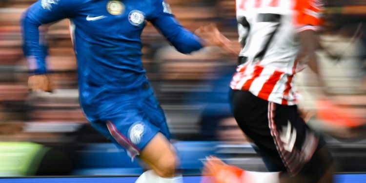 Chelsea e pëson keq, Sunderland fiton me përmbysje në Londër