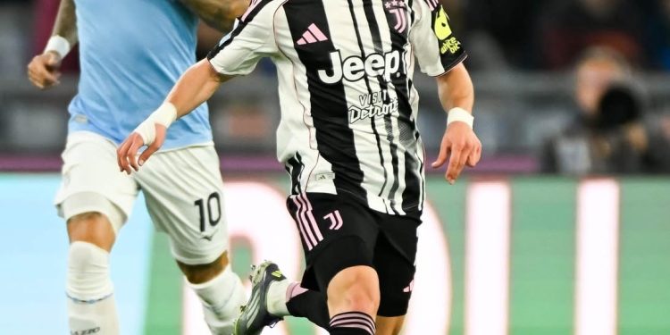 VIDEO/ Lazio feston në Olimpico, Juve në rënie të lirë